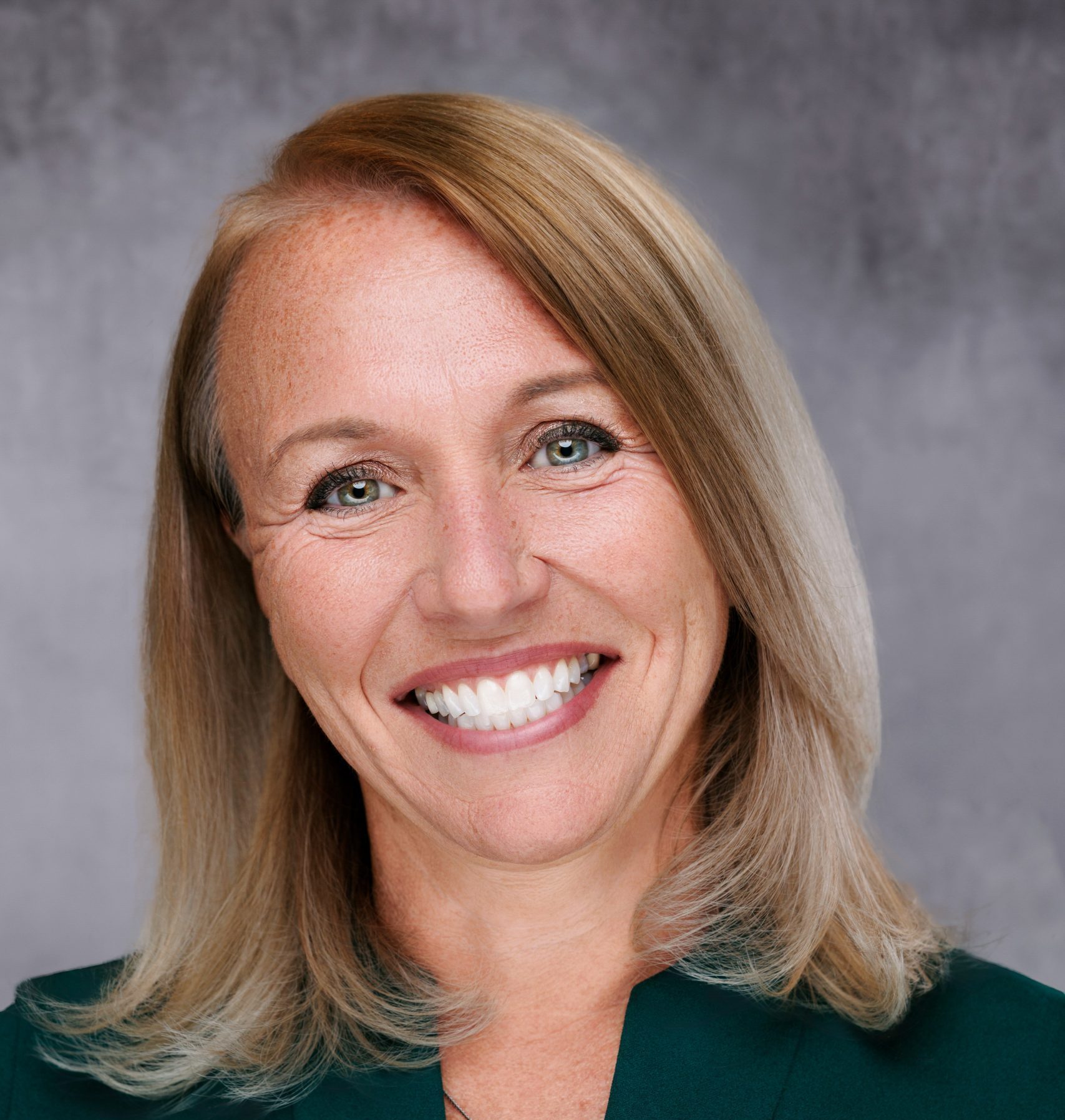 Kelli Arnold || Vice President, Chief Strategy & Growth Officer || https://www.linkedin.com/in/kelli-arnold-6969281a/